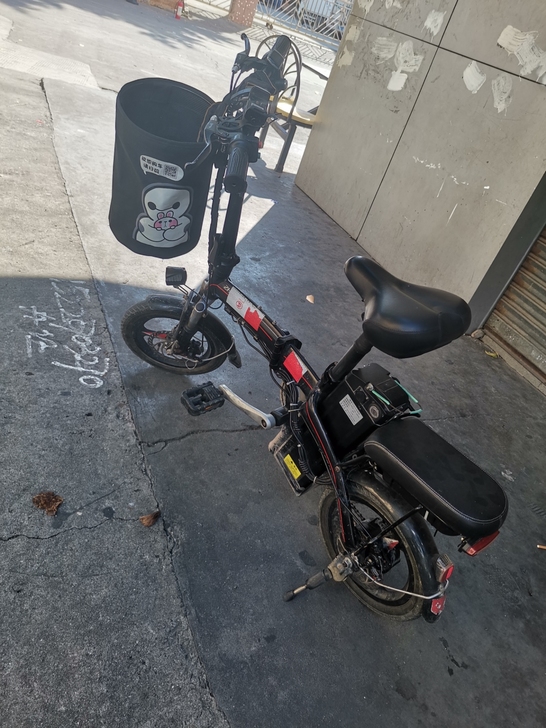 正步代驾折叠电动车，可折叠放小车后尾箱，铝...