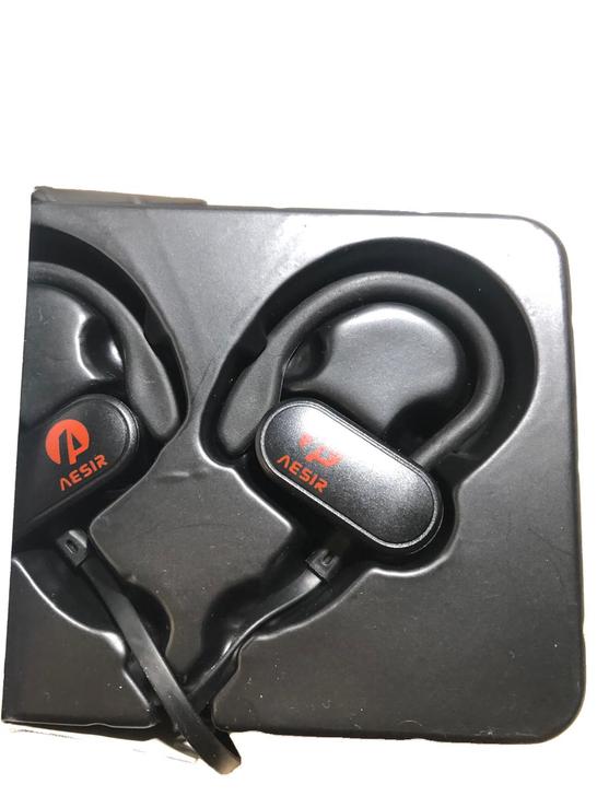 蓝牙耳机，aesir蓝牙耳机，黑色，就拆开...