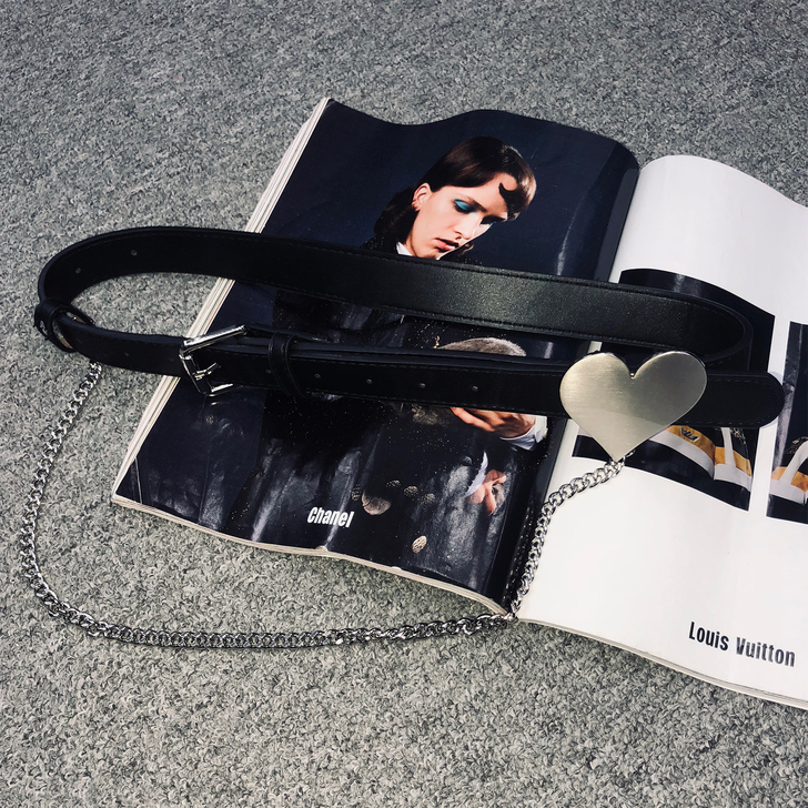 丽哥潮牌个性原宿风皮带女腰带潮流爱心腰链裤...