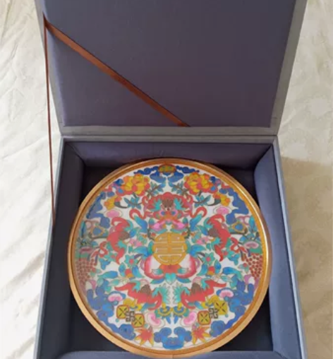 景泰蓝工艺画《五福拜寿》，掐丝珐琅工艺，纯...