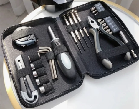 27件套！易携带螺丝刀易携带铁盒工具箱微瑕...
