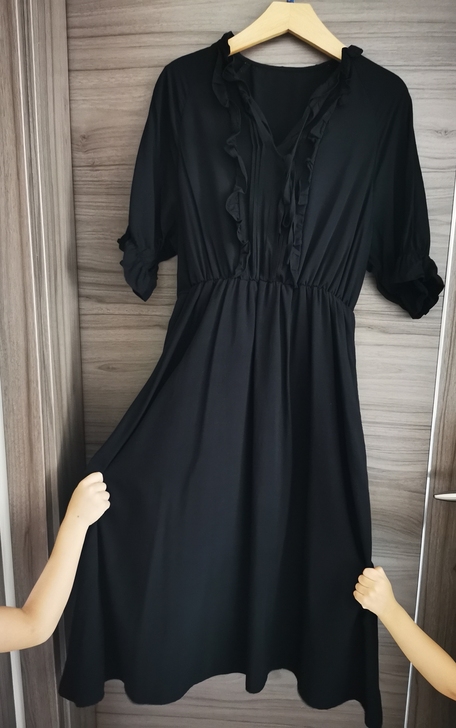 女生连衣裙遮肚子胖女孩显瘦连衣裙中长款大码...