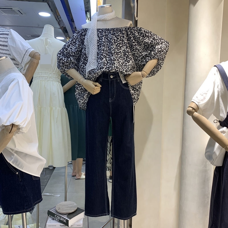 复古深蓝色直筒百搭显瘦韩国东大门软牛仔春秋