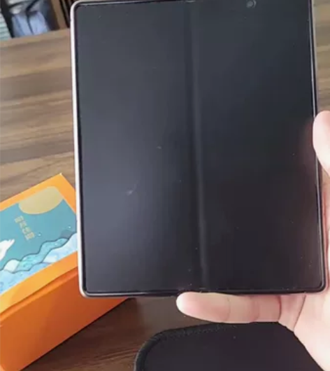 自用9新以上韩版三星fold2,12+25...