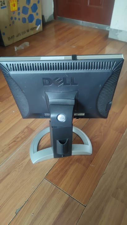 原装戴尔1905FP，19寸显示器，4:3...