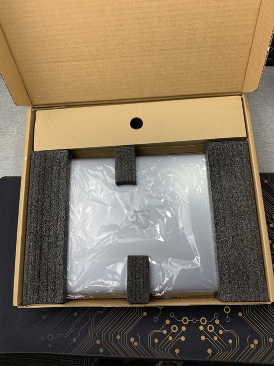 中柏14寸6g+64g ezbook s5...