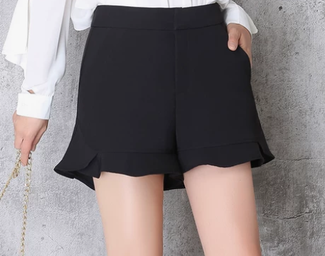 A字短裤女秋季2021新款宽松显瘦荷叶边时...