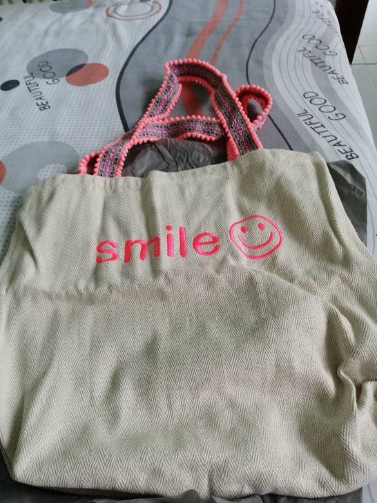 希希直邮店铺包 谁需要联系。价格另谈。