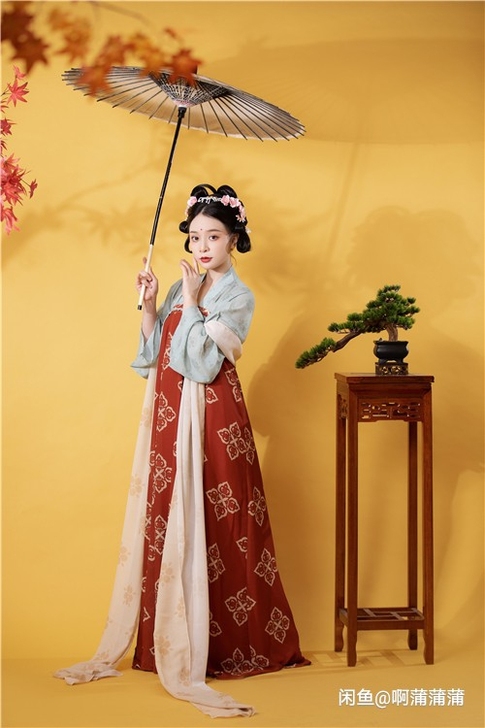 杉梅原创【长安街】唐风复原款齐胸汉服女一片...