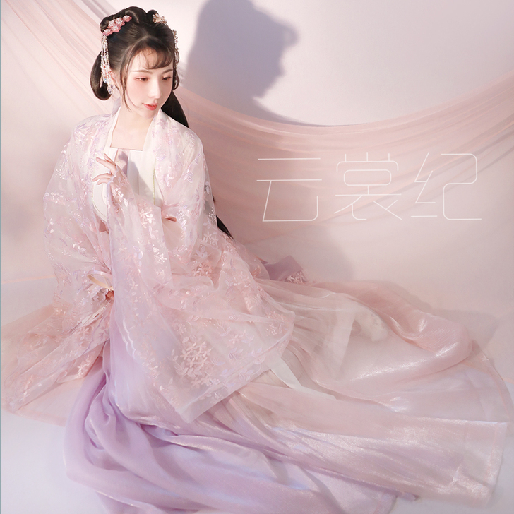 东月棠齐腰襦裙春樱。四件套（包括大袖衫）