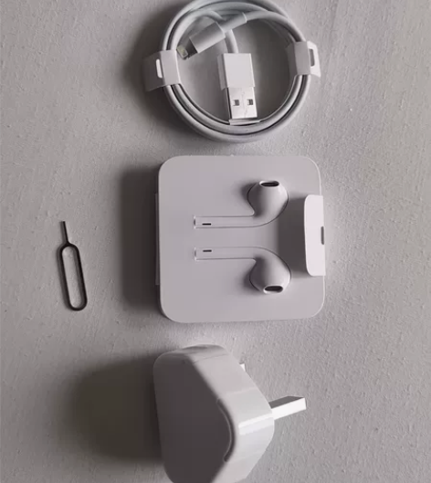 iphone苹果原装数据线,耳机(非3.5...