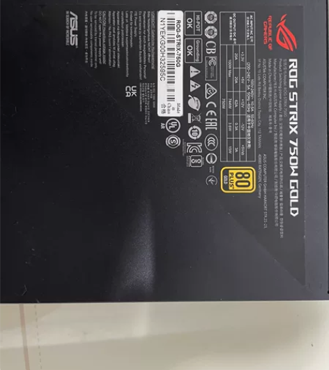 华硕雷鹰750w全模组电源,无箱说,无电源...