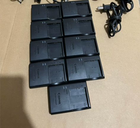 原装二手充电器。九套  感兴趣的话点“我想...