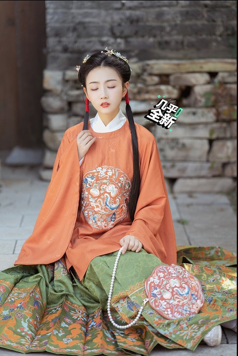 兰若庭 如约 ,,如图。。。