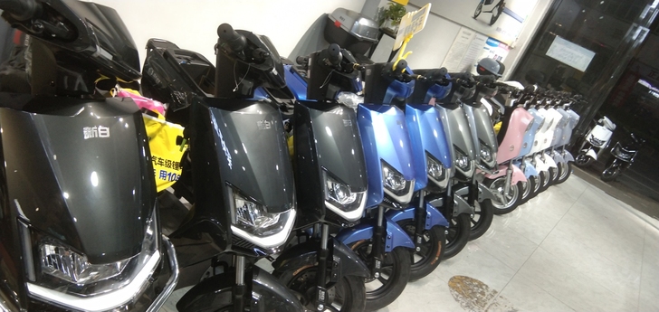 新日电动车全新电瓶车电单车电动踏板车小型亲...