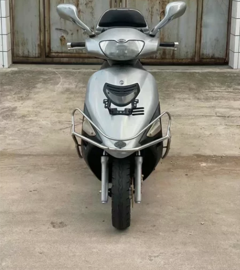 铃木海王星到货，全车原装，发动机小蜜蜂，车...