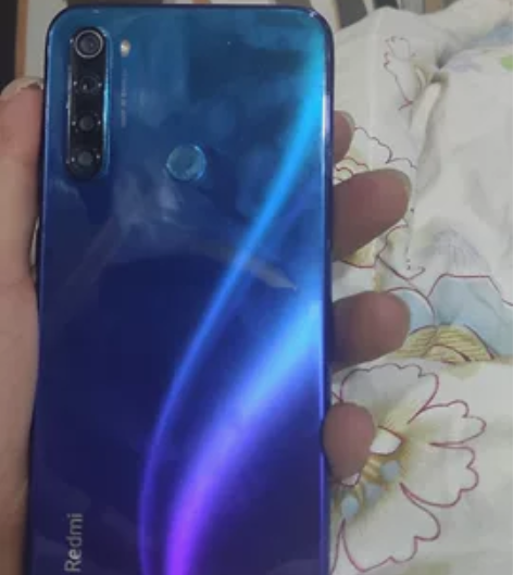 红米 感兴趣的话点“我想要”和我私聊吧~