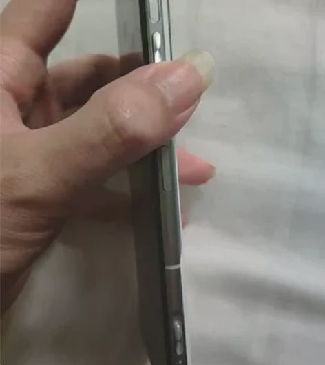 红米40游戏增强版12+256光刃配色 去...