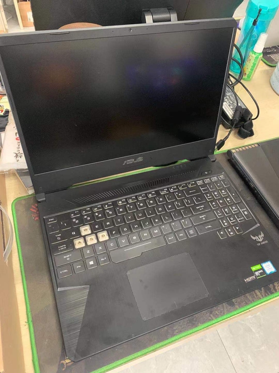 华硕飞行堡垒7 FX95G(15.6寸窄边...
