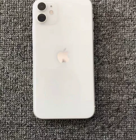 iPhone苹果11白色的 有面容+128...