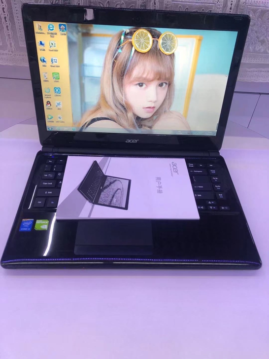 诚心出 9新14寸宏基笔记本一台 全烤漆面...