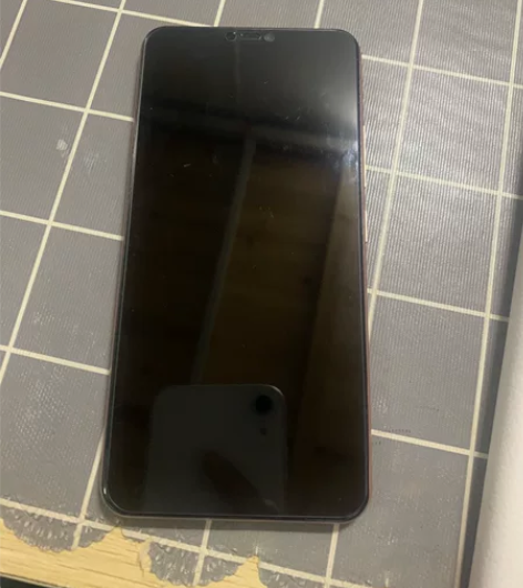 vivo y85裸机一台 感兴趣的话点“我...
