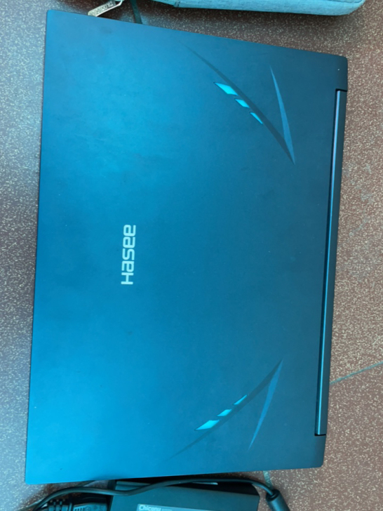 战神Z6-CT5NA ，9.9新，擦擦可以...