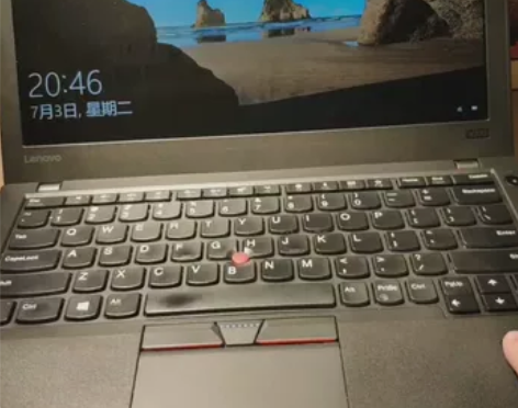 ThinkPad X270 i5 8G 能...