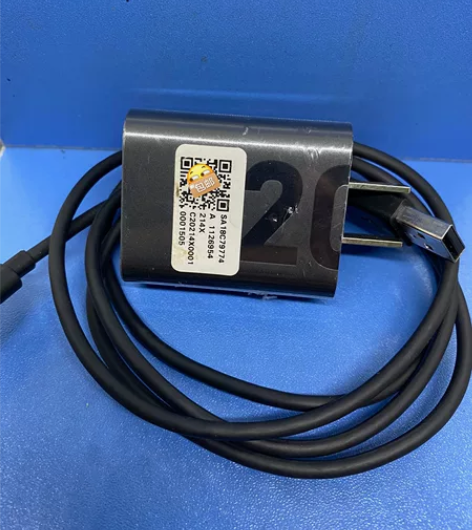 闲置出联想小新pad 20W 原装拆机充电...