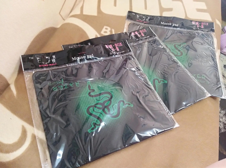 雷蛇鼠标垫全新包邮小号大号鼠标垫