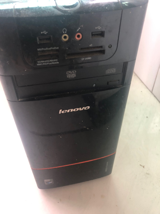 出售一台09年的联想家悦e3595古董机,...