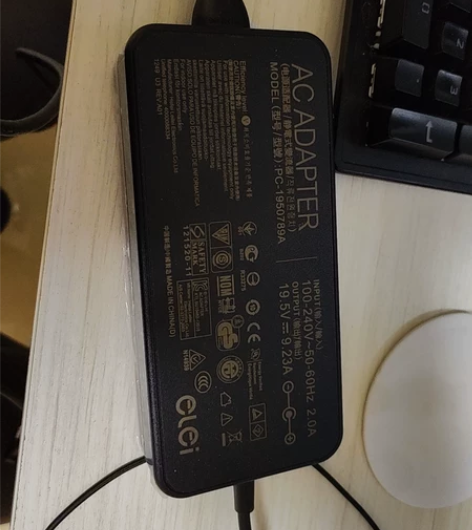 e磊 适用 华硕 神舟 微星 战神Z7笔记...