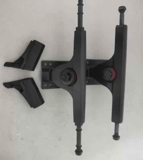 DIY电动滑板电机桥一套，全新包邮 感兴趣...