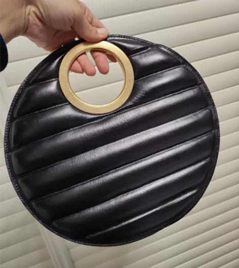 手拿包，晚宴包，真皮，油蜡皮，能放手机，无...