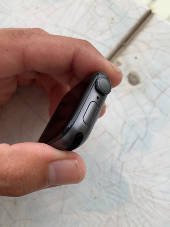 apple watch s6保修到明年上半...