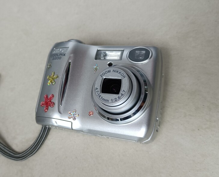 尼康coolpix2200数码相机