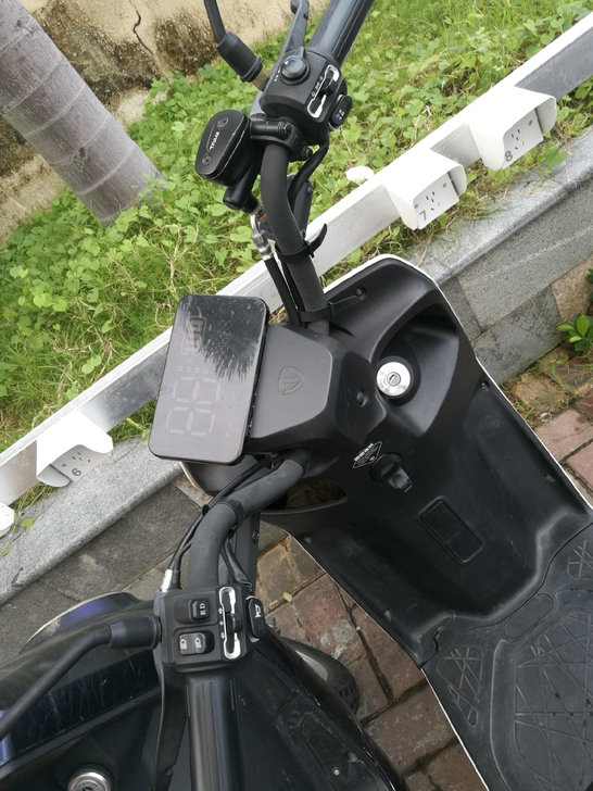 台铃，72v，使用10个月，公里数2800...