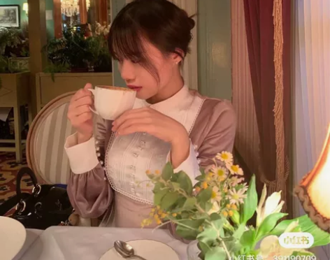 洛丽塔天使之泪无铭丝绒连衣裙 全新实体店发...