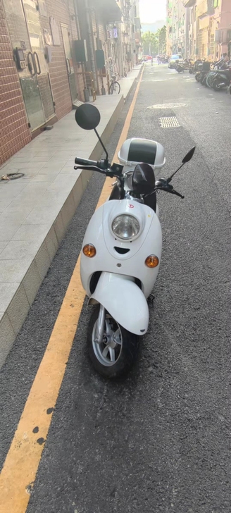 台铃小龟电动车，个人自用车急转，刚买七个月...