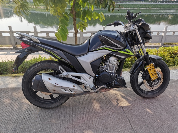 力帆250cc电喷摩托车,6档,证件齐全,...