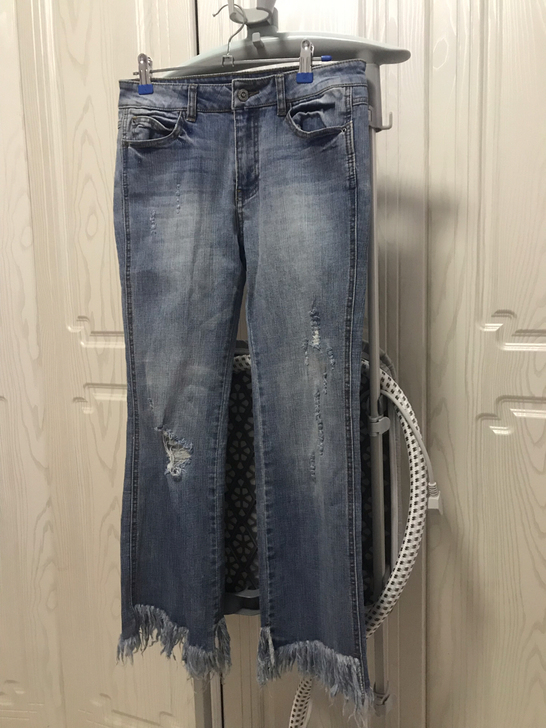 全新牛仔裤，腰围74～76，臀围92～94