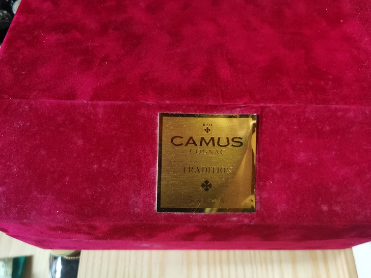 卡慕圣传水晶全套带证书礼盒