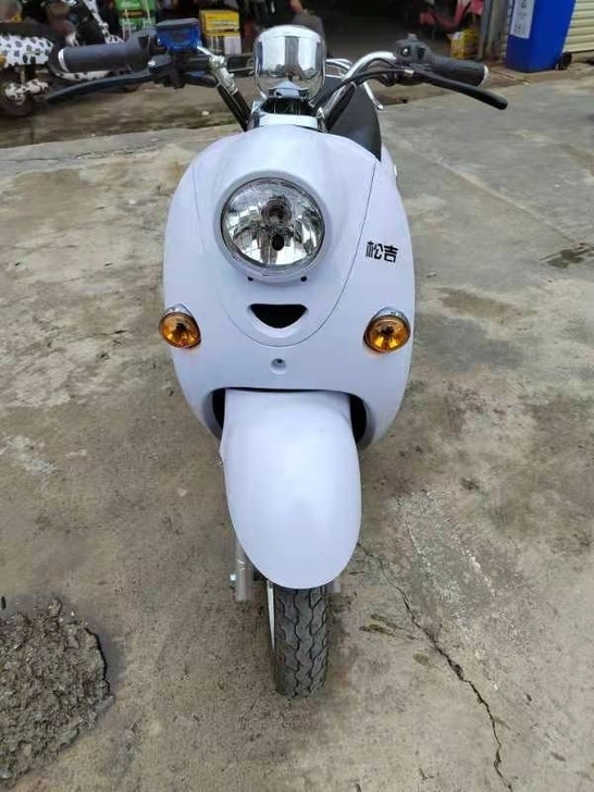 九成新二手电动车，同城实体店，二百辆二手电...