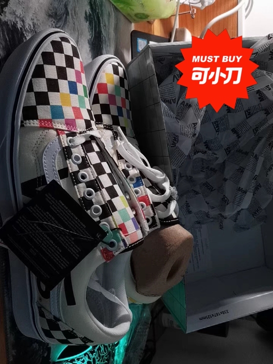 MoMA ##amp；times； Van...