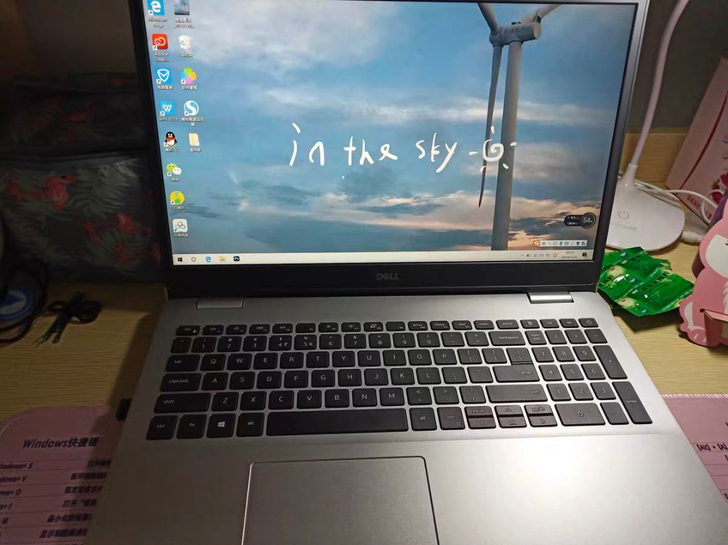 戴尔/Dell 灵越5000 女大学生一枚...