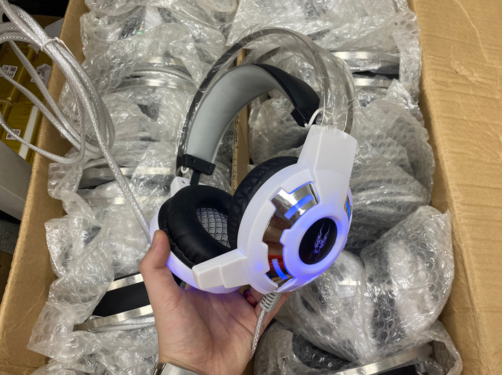 国外库存有线游戏头戴式耳机耳麦，5.1声道...