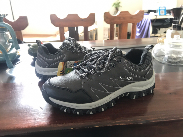 骆驼camel男鞋正品皮面透气户外登山鞋旅...