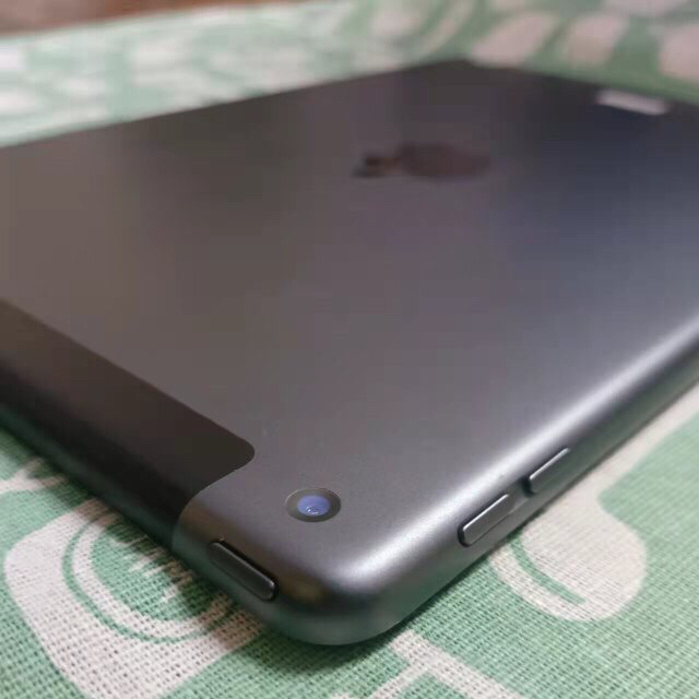 急出iPad 2019 10.2寸 插卡 ...