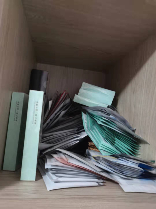 面膜随机发，各种功效，各种牌子，全部都是保...