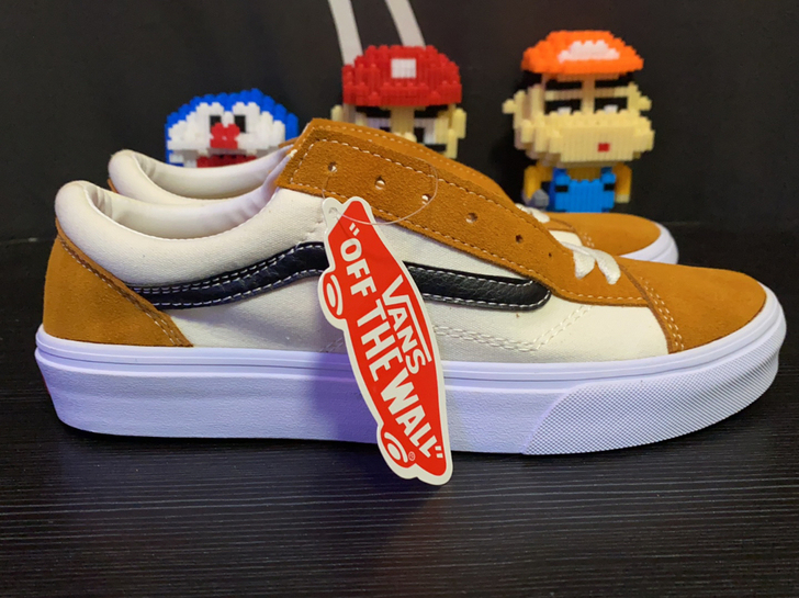 Vans 白黄系带设计休闲板鞋帆布鞋